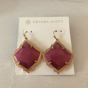Kendra Scott Jewelry - Kendra Scott NWT Pink Earrings Kendra Scott Jewelry - Kendra Scott NWT Pink Earrings